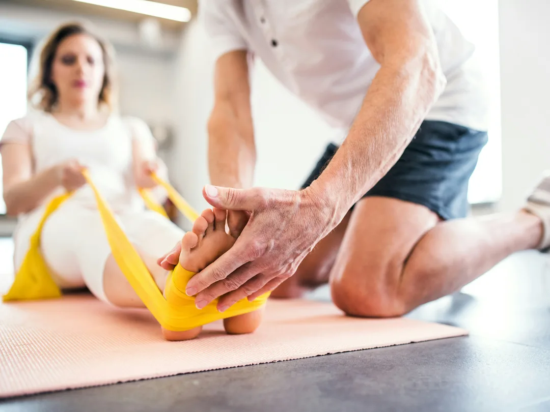 Trainingssession mit Physiotherapeut
